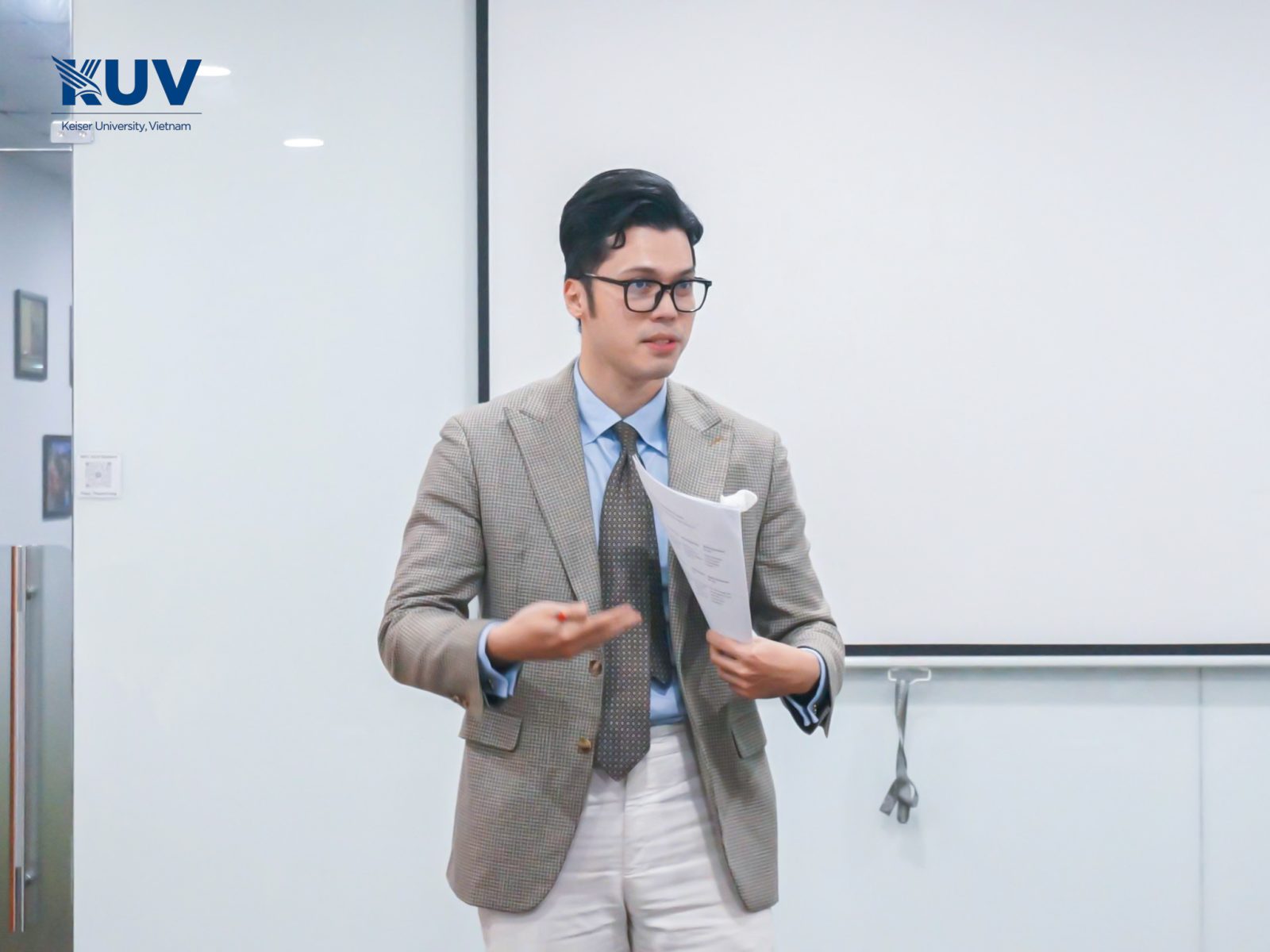 Cánh cửa mở rộng cơ hội định cư